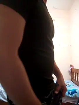 Snapshot of LuisMex1998 chatting on 26, 10, 2025 LuisMex1998 online show from 26, 10, 2025