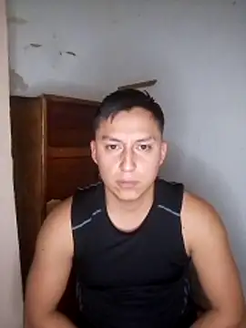 Snapshot of LuisMex1998 chatting on 13, 11, 2025 LuisMex1998 online show from 13, 11, 2025