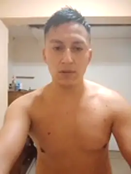 Snapshot of LuisMex1998 chatting on 19, 11, 2025 LuisMex1998 online show from 19, 11, 2025