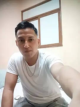 LuisMex1998 online show from 5, 7, 2026