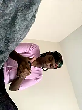 Snapshot of theprettysoles chatting on 29, 11, 2025 theprettysoles online show from 29, 11, 2025