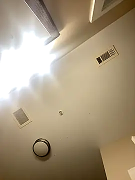 Snapshot of theprettysoles chatting on 4, 12, 2025 theprettysoles online show from 4, 12, 2025