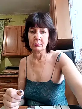 Snapshot of Laura_Kiss chatting on 20, 11, 2025 Laura Kiss online show from 20, 11, 2025