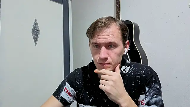 Snapshot of DiMastyzzz chatting on 23, 1, 2025 DiMastyzzz online show from 23, 1, 2025