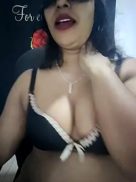 Sexy-Monikaa online show from 2, 3, 2025