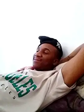 Snapshot of sydmanyoba chatting on 18, 12, 2025 sydmanyoba online show from 18, 12, 2025