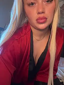 Snapshot of blissdimicco chatting on 22, 2, 2025 blissdimicco online show from 22, 2, 2025