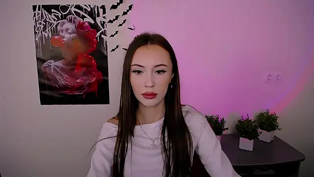 Nikonara Love online show from 13, 2, 2025