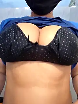 Hot honey77 online show from 9, 10, 2025