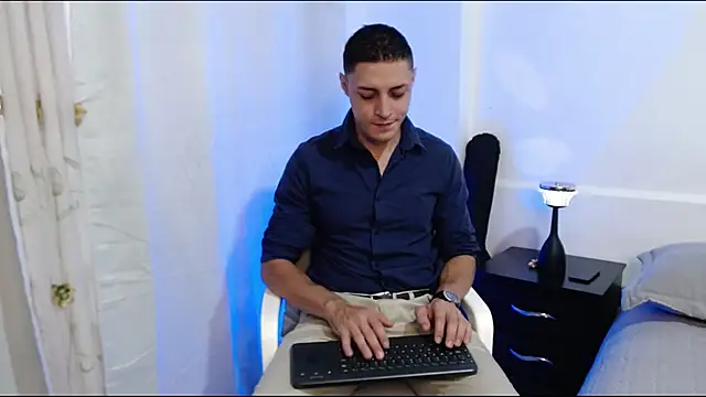 Frank Millers online show from 18, 6, 2026