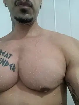 Snapshot of badbrown chatting on 20, 2, 2025 badbrown online show from 20, 2, 2025