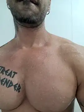 Snapshot of badbrown chatting on 11, 3, 2025 badbrown online show from 11, 3, 2025