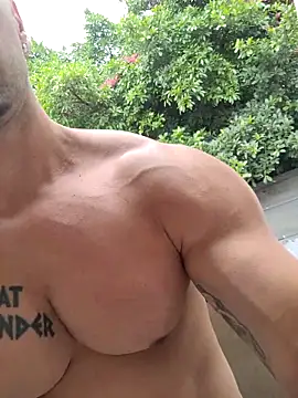 Snapshot of badbrown chatting on 15, 3, 2025 badbrown online show from 15, 3, 2025