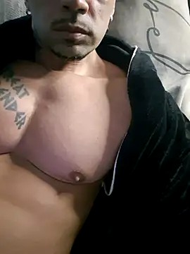 Snapshot of badbrown chatting on 8, 10, 2025 badbrown online show from 8, 10, 2025