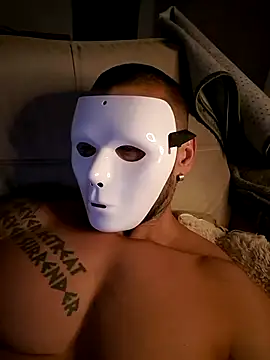 Snapshot of badbrown chatting on 20, 11, 2025 badbrown online show from 20, 11, 2025