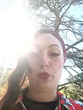 AdorahB3ll3 online show from 6, 10, 2025