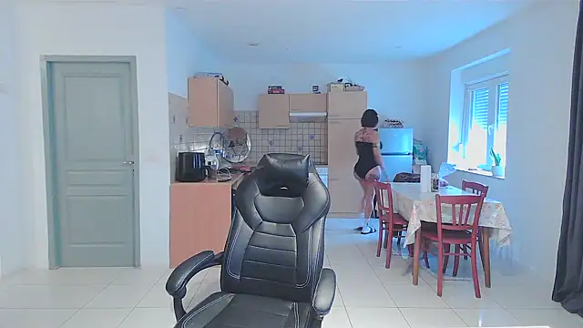 serena  vedette online show from 27, 1, 2025