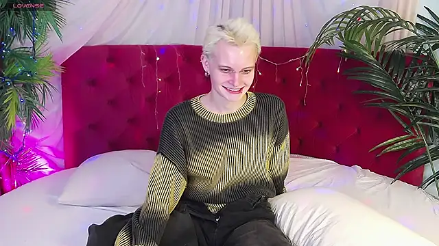 DemianEnglen online show from 1, 2, 2025