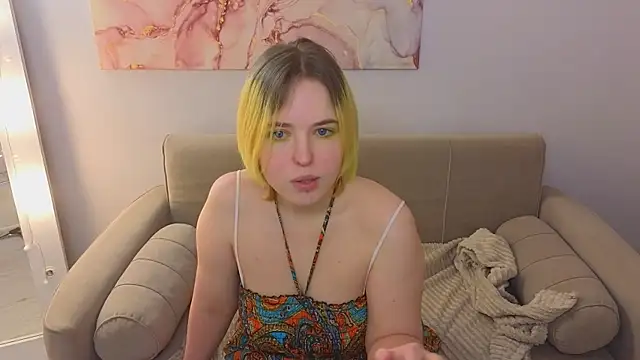 Manic pixie  online show from 22, 1, 2025