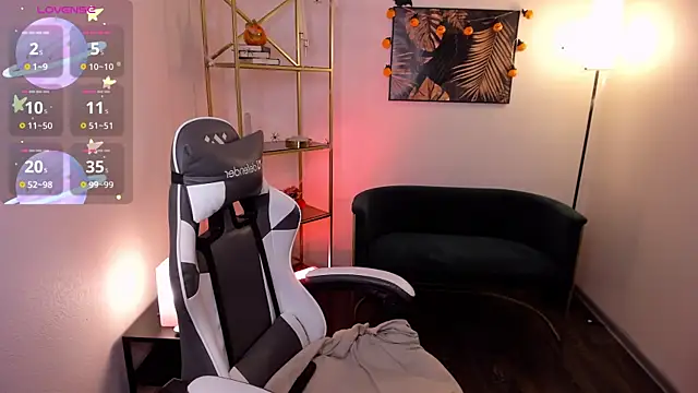 Manic pixie  online show from 29, 10, 2025