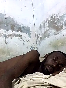 Snapshot of onewinnertee chatting on 12, 11, 2025 onewinnertee online show from 12, 11, 2025