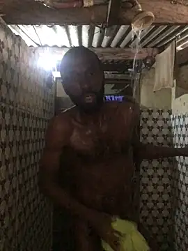 Snapshot of onewinnertee chatting on 17, 11, 2025 onewinnertee online show from 17, 11, 2025