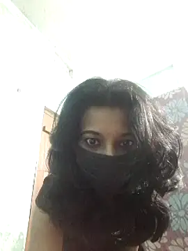 Snapshot of Bong-lady chatting on 28, 1, 2025 Bong-lady online show from 28, 1, 2025