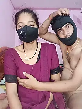 Snapshot of USHA_BHABHI chatting on 17, 7, 2026 USHA BHABHI online show from 17, 7, 2026