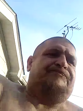 Snapshot of david799179 chatting on 22, 7, 2026 david799179 online show from 22, 7, 2026