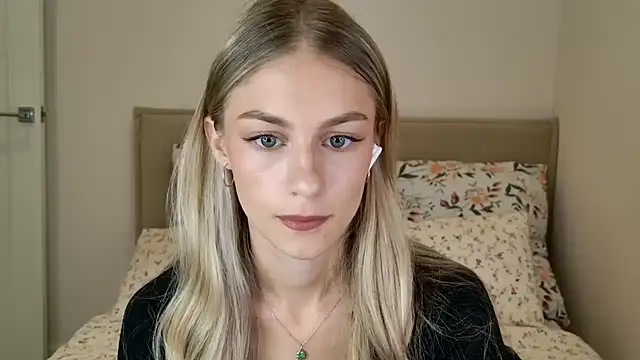 GabriellaOlsen online show from 19, 9, 2025