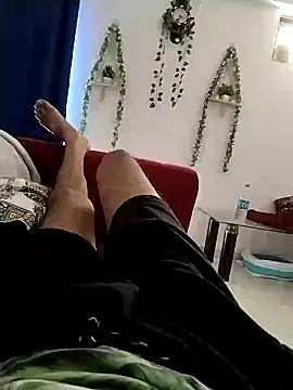 knightwolf9935 online show from 3, 2, 2025