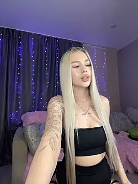 Tiffany Kissss online show from 26, 2, 2025