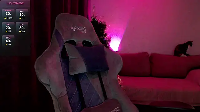 Snapshot of Ohmy_Nora_ chatting on 2, 2, 2025 Ohmy Nora online show from 2, 2, 2025