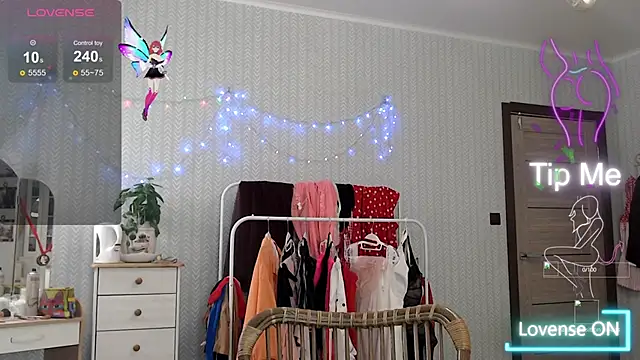 Soffya Soy online show from 9, 11, 2025