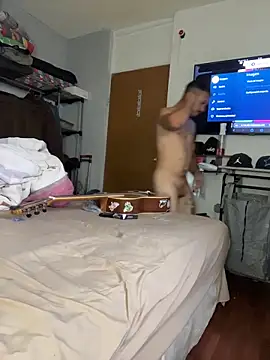 Snapshot of paullliliu chatting on 28, 9, 2025 paullliliu online show from 28, 9, 2025