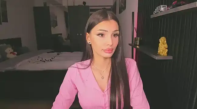 HelenShawn online show from 4, 2, 2025