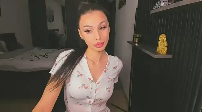 HelenShawn online show from 6, 2, 2025