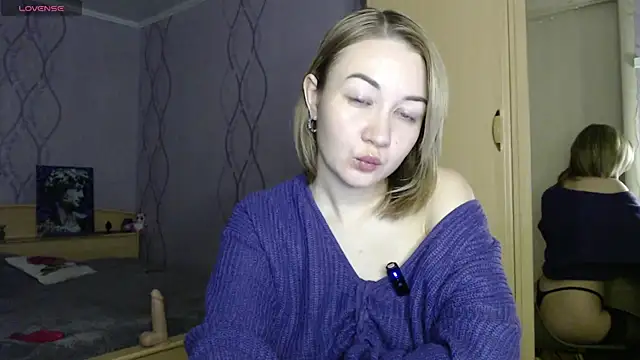 DaddysSluttyGirl2001 online show from 15, 3, 2025