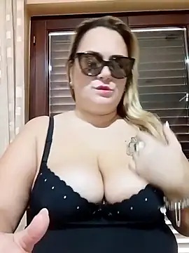 topina8 online show from 15, 11, 2025