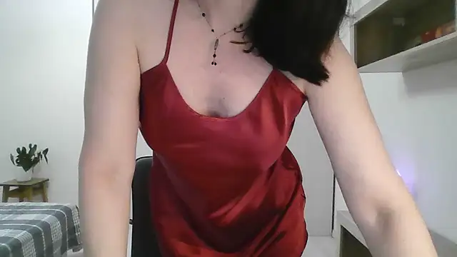 Victoria Glam online show from 10, 2, 2025