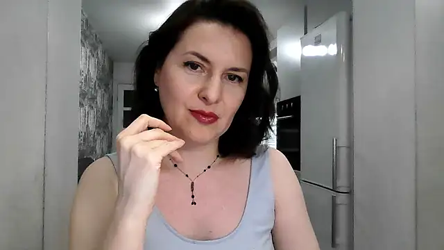 Victoria Glam online show from 10, 1, 2026