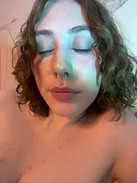 Molli Luv online show from 27, 2, 2025