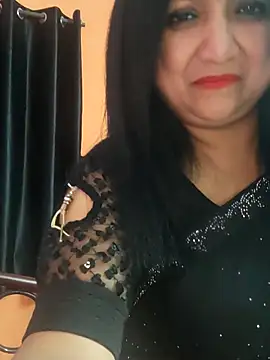 Snapshot of horny_lizia chatting on 5, 3, 2026 horny lizia online show from 5, 3, 2026