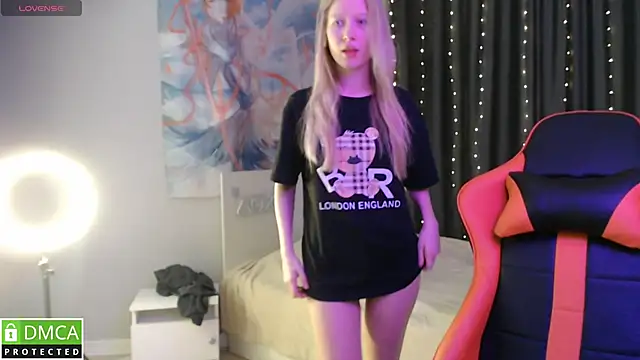 Snapshot of crystalyss chatting on 1, 2, 2025 crystalyss online show from 1, 2, 2025