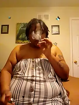 Big BodyDee online show from 4, 3, 2025