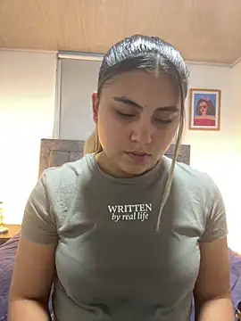 MeganCrow online show from 19, 3, 2026