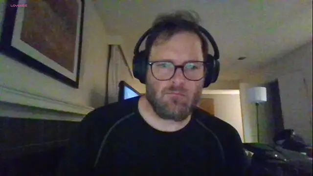 rrunner7718 online show from 17, 9, 2025