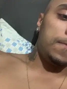 Magrinhoo051 online show from 6, 2, 2026