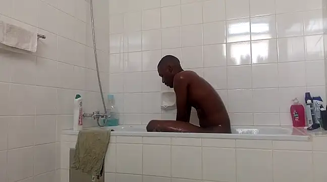 Snapshot of babyboy_tee chatting on 24, 1, 2025 babyboy tee online show from 24, 1, 2025