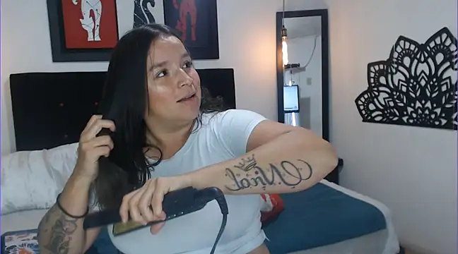 Snapshot of Kristin_milk chatting on 10, 2, 2025 Kristin milk online show from 10, 2, 2025